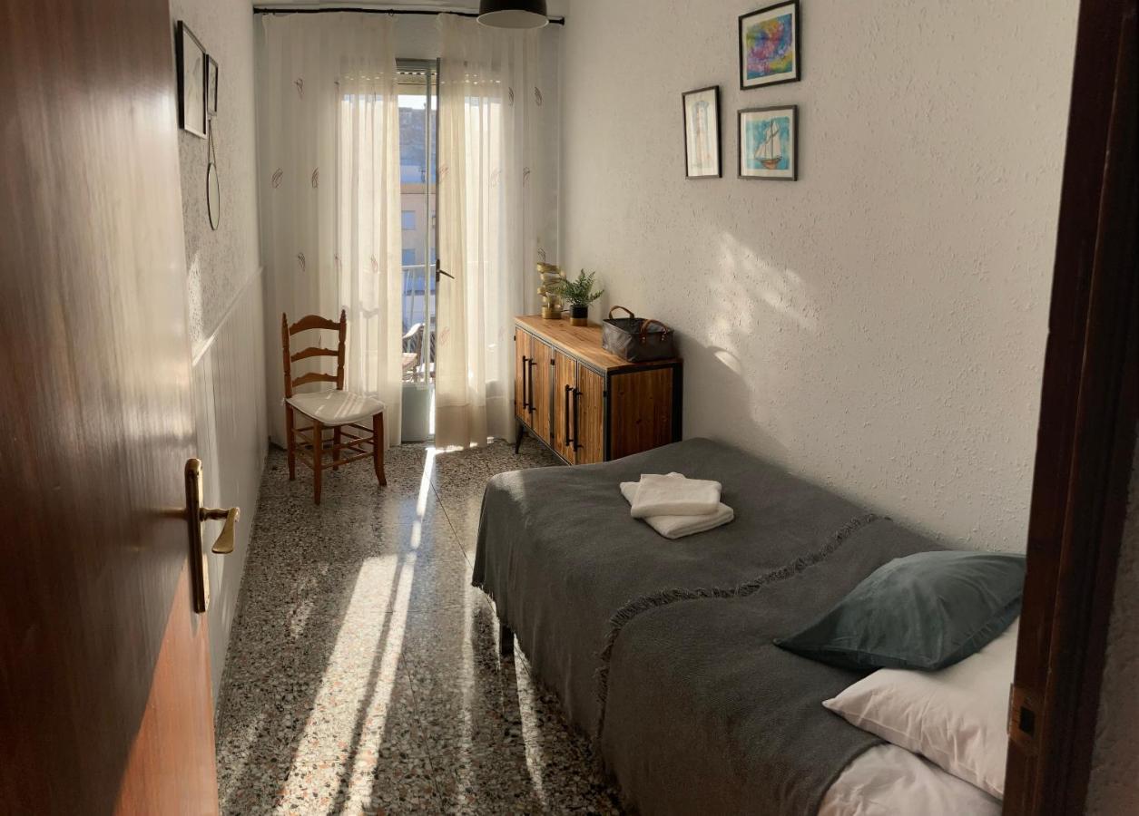 Apartamento Tres Soles Solo Familias Gandia Exterior photo
